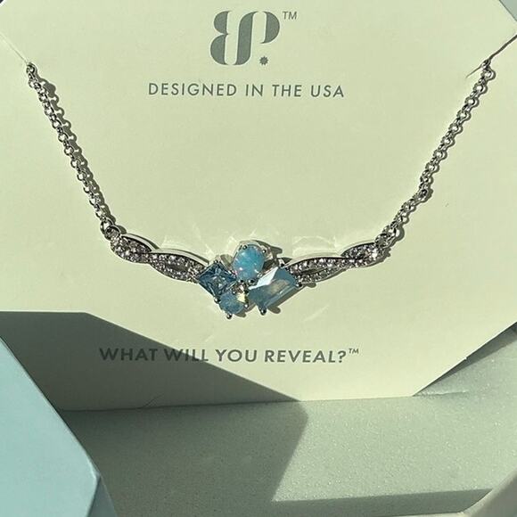 Bomb Party Necklace "Fearless Soul" - Picture 8 of 9